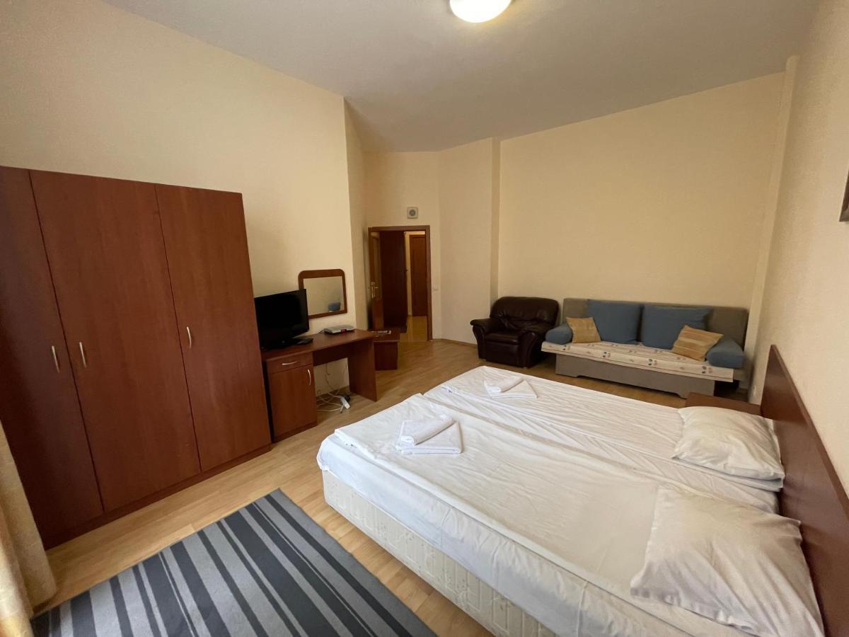 Borovets Holiday Apartments - Different Locations In Borovets Luaran gambar